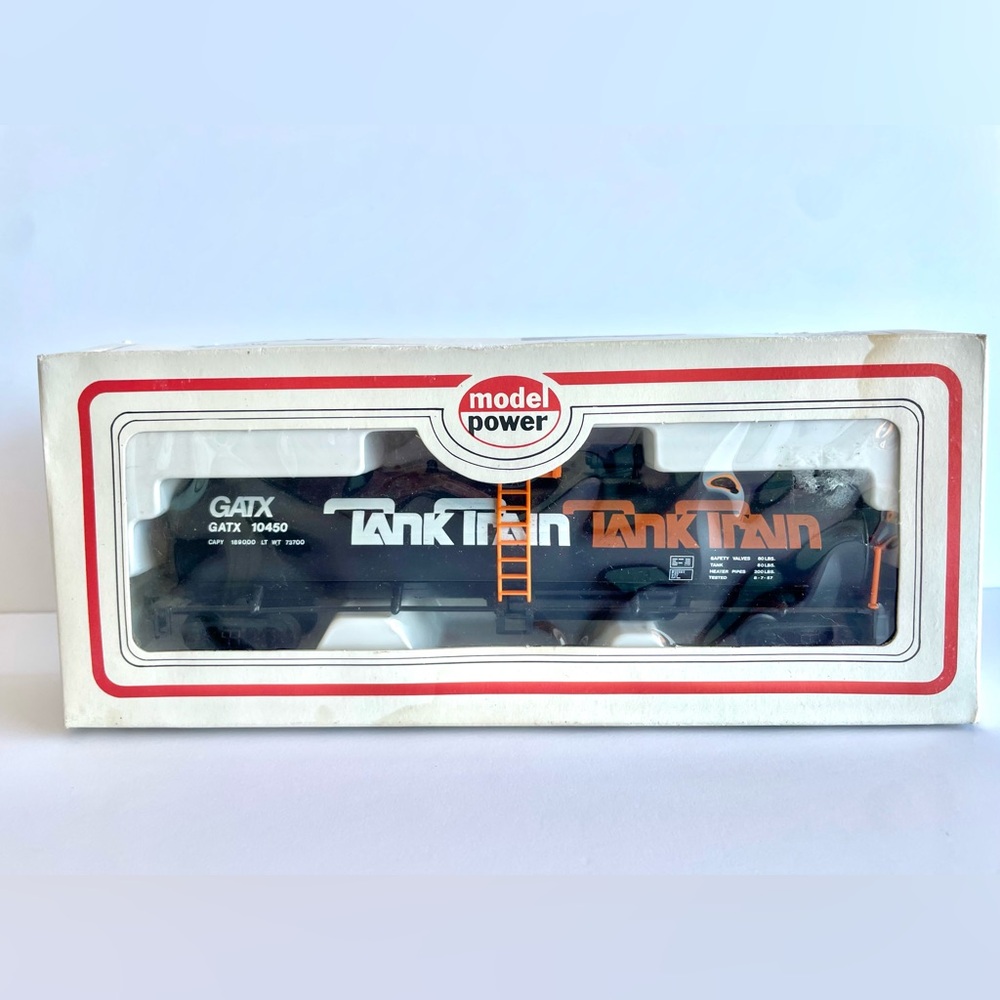Model Power GATX Black Tank Train Car